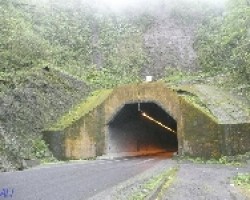 Tunel Zurqui