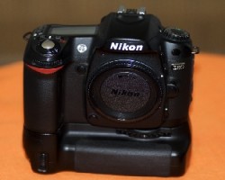 Nikon D80 Frente