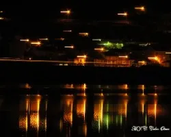 Salio algo rara, reflejos con lluvia