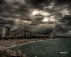 Cielo dramático sobre mi ciudad