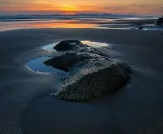 Atardecer en playa tivives