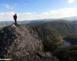Desde la roca las dos provincias