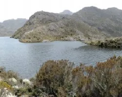 Panorámica laguna del hoyo