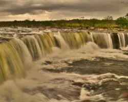 Bajando por el río bravo ii