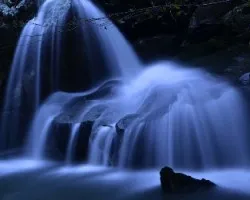 Cascada en el rio calera.